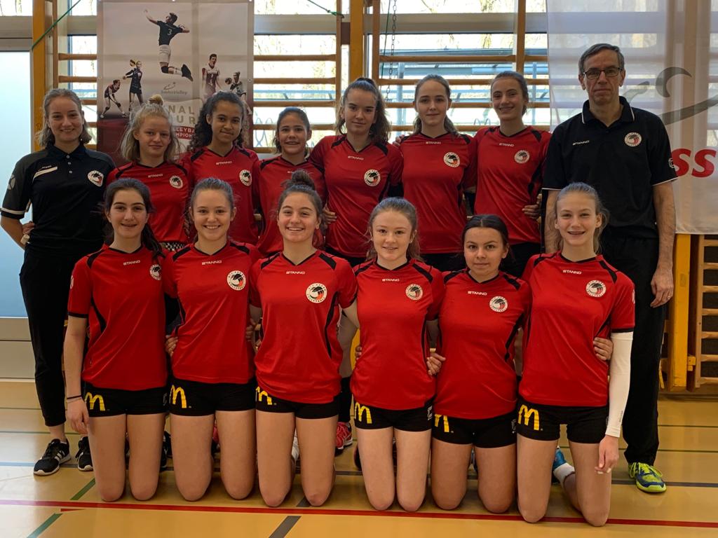 NachwuchsSM 7. Platz für die Damen U15 und U17 Volley Aarau BTV
